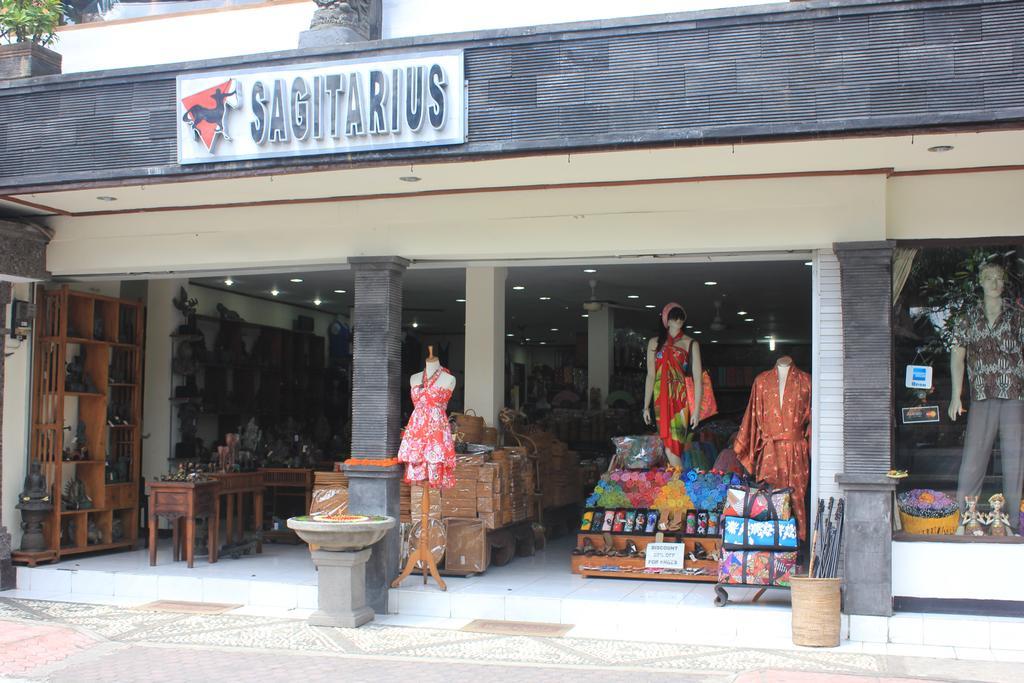 Sagitarius Inn Ubud Esterno foto