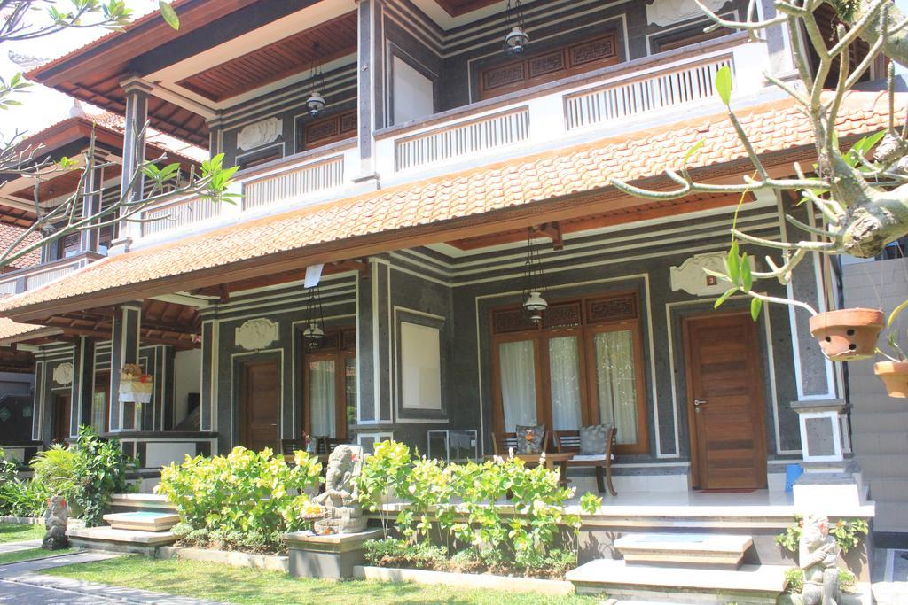 Sagitarius Inn Ubud Esterno foto