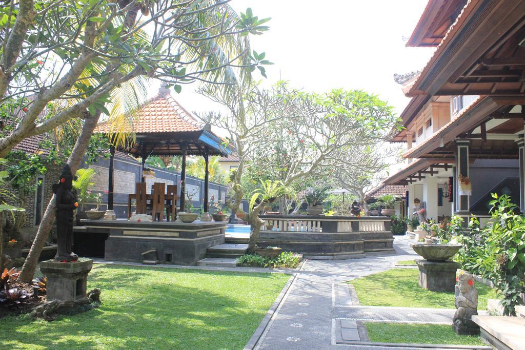 Sagitarius Inn Ubud Esterno foto