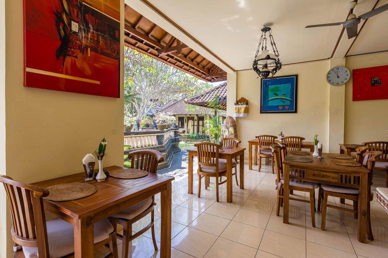 Sagitarius Inn Ubud Esterno foto